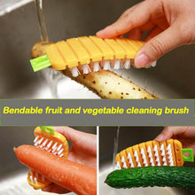 Plastic Fruit & Vegetable Brush (1 Pc) - dailyneed.life