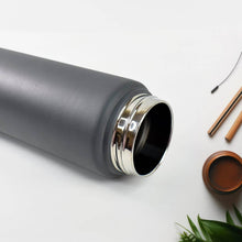 Stainless Steel Double Walled Vacuum Insulated Water Bottle (Mix Design 1 Pc) - dailyneed.life
