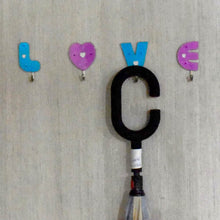 Love Shape Self Adhesive Hooks - dailyneed.life
