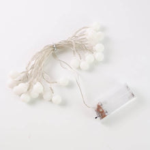 Battery Operated Warm White Globe Ball String Light - dailyneed.life