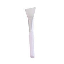Silicone Face Mask Applicator Brush (1 Pc) - dailyneed.life