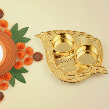 Leaf Shape Special Puja Thali (1 Pc / Mix Design) - dailyneed.life