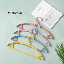 Plastic Clothes Hangers, Slim & Durable Space-Saving Hangers (10 Pack) - dailyneed.life