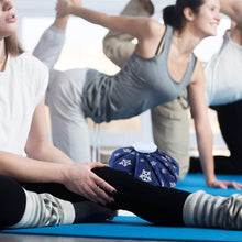 Pain Reliever Ice Bag Used To Overcome Joints Pain In Body. - dailyneed.life