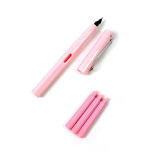 Fountain Blue Pen With 3 Refills (1 Set) - dailyneed.life