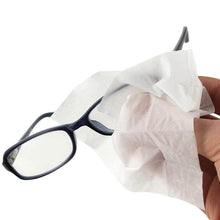 Pre-Moistened Lens Cleaning Wipes - dailyneed.life