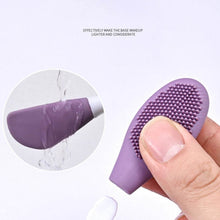 Double-Headed Silicone Mask Brush – Facial Cleansing & Mask Application Tool (1 Pc) - dailyneed.life