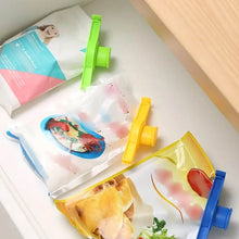 Food Storage Sealing Clip Solid Color Seal Pour Bag Clip Snack Bag Clip Food Bag Sealing Clip Sealing Clamp with Cap Kitchen Chip Bag Clips (1 Pc) - dailyneed.life