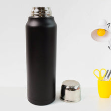Stainless Steel Vacuum Water Bottle – Hot & Cold Insulated Flask (1000 ML Approx) - dailyneed.life