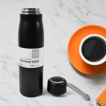 Double Wall Vacuum Insulated Water Bottle (550 ML) - dailyneed.life