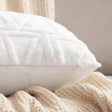 Pillow Covers, Couch Pillows Cover, Soft Decorative Cover (Mix Color & Design / 2 Pc) - dailyneed.life