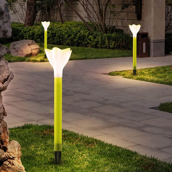 Street Light Solar Flowers Lights Road Light Flower Landscape Light Decorative Yard Lights Solar Lights Garden Stake Flower Lights Solar Landscape Light in Outdoor Spotlight (2 Pc ) - dailyneed.life