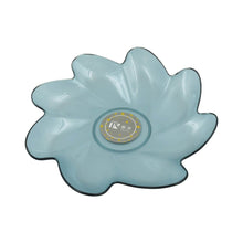 Flower Shape Kids Plastic Plate - Multipurpose for Dinner, Snacks & Party Supplies (1pc) - dailyneed.life