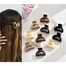 Plastic Small Hair Clips for Girls Kids Hair Accessories (3 Pcs Set / Mix Color & Design) - dailyneed.life