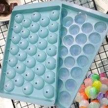 Plastic Round Reusable Ice Cube Ice Ball Mold / Lolli Candy Maker 33 Moulds (16.5×10 Cm / 1 Pc) - dailyneed.life