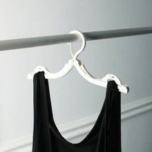 Travel Hangers – Portable Folding Clothes Drying Rack for All - dailyneed.life