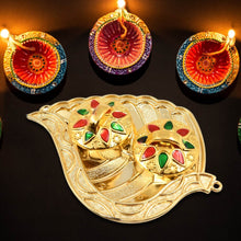 Leaf Shape Special Puja Thali (1 Pc / Mix Design) - dailyneed.life