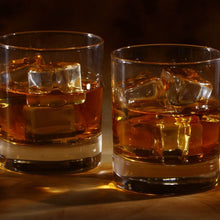 2 Wine Glasses & Marble Holder - Attractive Design for Hotels & Cafes - dailyneed.life