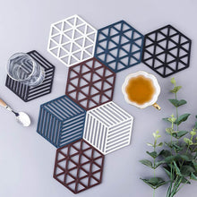 Mat for Cup PVC Tea Coaster Non-Slip Placemat High Temperature Insulation Pad Hollow Pot Mat Bowl with Anti-hot - dailyneed.life