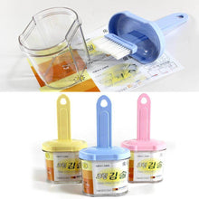 Multi-Purpose Durable Plastic Spatula with Holder (Pack of 1) - dailyneed.life