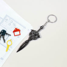 Elegant Metal Keychain – Timeless and Tough - dailyneed.life