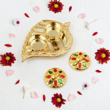Leaf Shape Special Puja Thali (1 Pc / Mix Design) - dailyneed.life