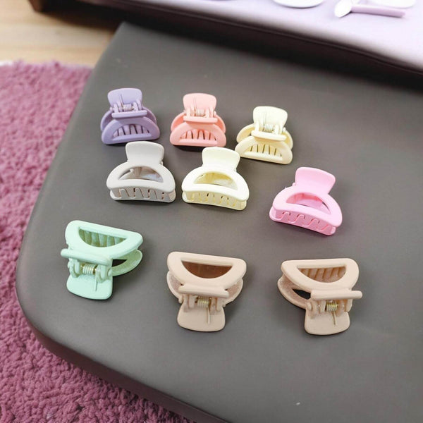 Plastic Small Hair Clips for Girls Kids Hair Accessories (3 Pcs Set / Mix Color & Design) - dailyneed.life