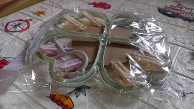 Heart Shape Cloth Drying Rack with 8 Clips for Socks, Baby Clothes, Towels - dailyneed.life