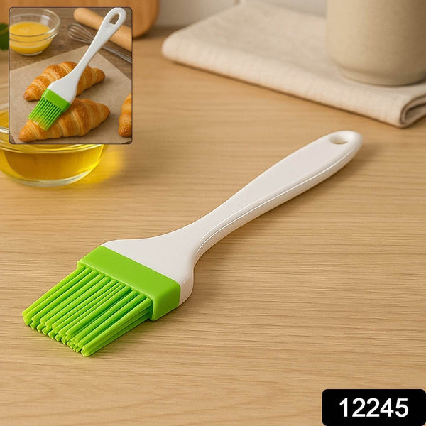 Silicone Kitchen Oil Spatula Brush with Handle Pastry / Cake Brush (17 cm / 1 Pc) - dailyneed.life