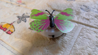 BUTTERFLY 3D NIGHT LAMP COMES WITH 3D ILLUSION DESIGN SUITABLE FOR DRAWING ROOM, LOBBY. (Pack Of 50) - dailyneed.life