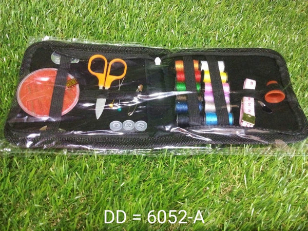 33Pc Purse Sewing Set For Carrying Various Sewing Items And Stuffs In It. - dailyneed.life