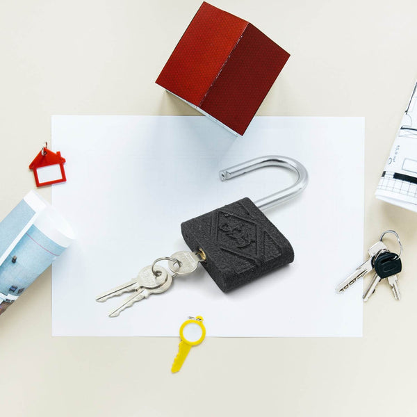 Black Iron Padlock – Brass Core, Waterproof & Anti-Theft for Home & Outdoor (75 mm) - dailyneed.life