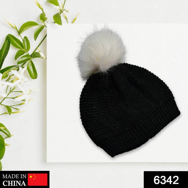 Men's and Women's Skull Slouchy Winter Woolen Knitted Black Inside Fur Beanie Cap. - dailyneed.life
