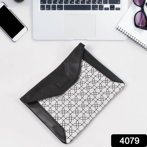 Multipurpose Pouch With Magnetic Lock(1 Pc / 19×14 Cm) - dailyneed.life