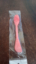 2-in-1 Silicone Mask Brush for Cleansing & Mud Mask Application - dailyneed.life