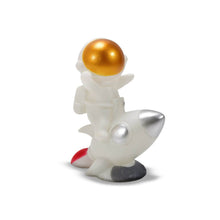 Space Astronaut Figurines Resin Crafts Mini Figure Model Home Decor DIY Home Office Desktop Ornament Miniatures Desk Decoration - dailyneed.life