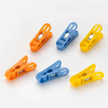 Cloth Drying Non-Slip Light Plastic Clips (Multicolour) (Pack of 12) - dailyneed.life