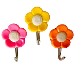 Plastic Self-Adhesive Flower Shape Hooks (Pack of 5) - dailyneed.life
