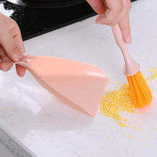 Dustpan Set Used for Cleaning and removal of Dirt from floor surfaces. - dailyneed.life