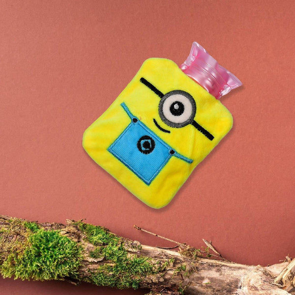 Minions Small Hot Water Bag – Pain Relief for Neck, Shoulder, Hands & Feet (1 Pc) - dailyneed.life