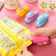 Hand Held Sealer (Mini Sealing Machine / Mix Color / 1 Pc) - dailyneed.life