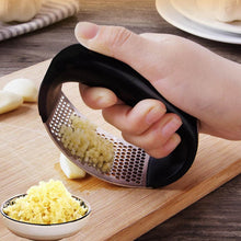 Stainless Steel Garlic Press Crusher for Kitchen - dailyneed.life