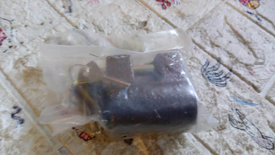 Iron lock, Brass Core and Thickened Spray Black Iron Door Lock With 5 pc Keys for Home Dormitory, Waterproof Antirust Anti-theft locks Outdoor Gate Shed Locks Warehouse Big Iron Door Drawer Lock (63 mm ) - dailyneed.life