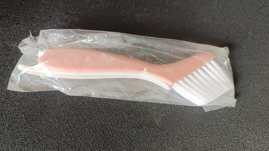 Multi-Functional 2-in-1 Groove Cleaning Brush with Crevice Scraper - dailyneed.life