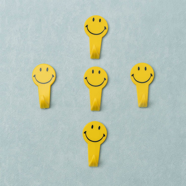 5 PC ADHESIVE HOOK FOR HOLDING STUFFS,KEY AND OTHER ITEMS - dailyneed.life