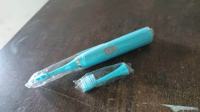 Electric Toothbrush Battery Operate (1 Pc / Battery not included) - dailyneed.life
