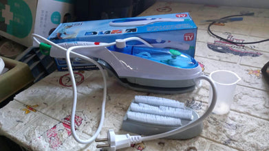Portable ironing machine,1 Set Steam Iron Hand Held Crease Removal Portable Ironing Clothes ABS Brush Plush Toy Garment Steamer for Home Steam Iron, for Clothes, Travel Steamer - dailyneed.life