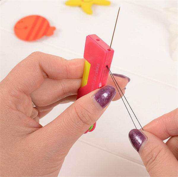 Automatic Needle Threading Device (Multicolour) - dailyneed.life