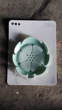 Plastic Flowers Soap Dish Bathroom Accessories Set Shower Gift ,Sabudani (1 Pc) - dailyneed.life