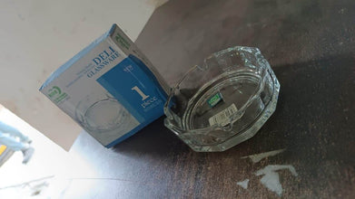 Transparent Ashtray Cigarettes Holder Home Office and Bar Tone Hotel Restaurant Indoor (1 pc) - dailyneed.life